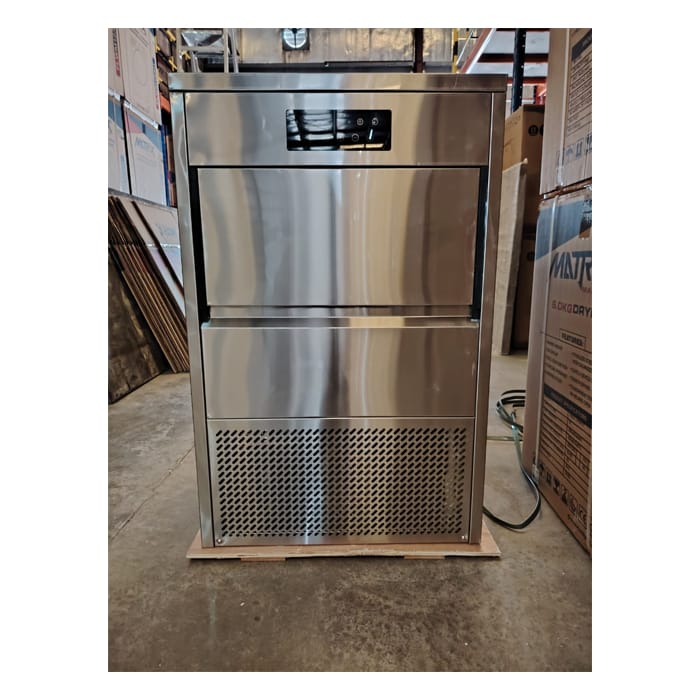 Matrix 55kg Icemaker: Reliable 360W Performance for Cruise Ships (240V/60HZ) IMPA174657